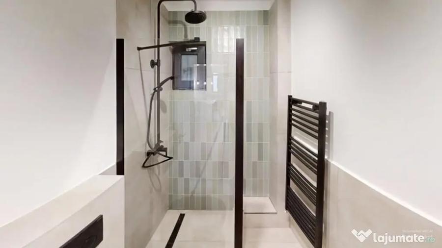 Apartament cu 4 camere decomandat în Zorilor