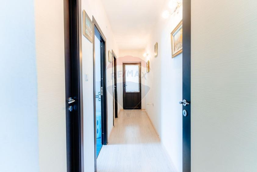 Casă individuală cu 5 camere cu Teren 1240 Mp în Băbana