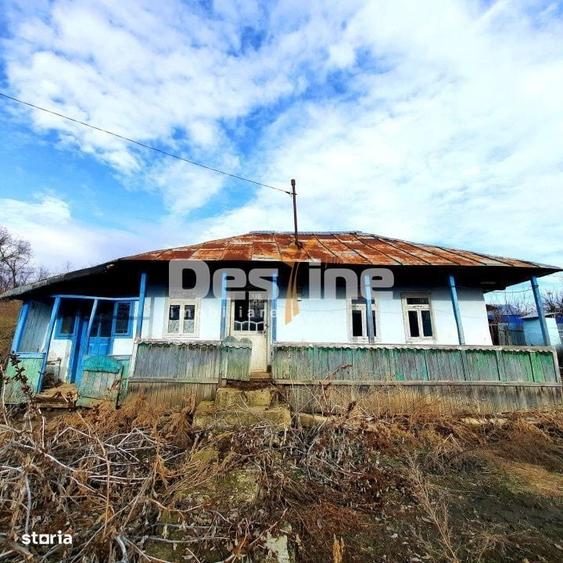 Casă cu 2 camere cu Teren 1628 Mp în Dănești