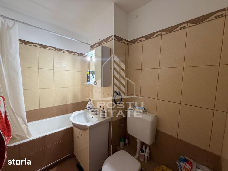 Apartament cu 2 camere decomandat în Aradului