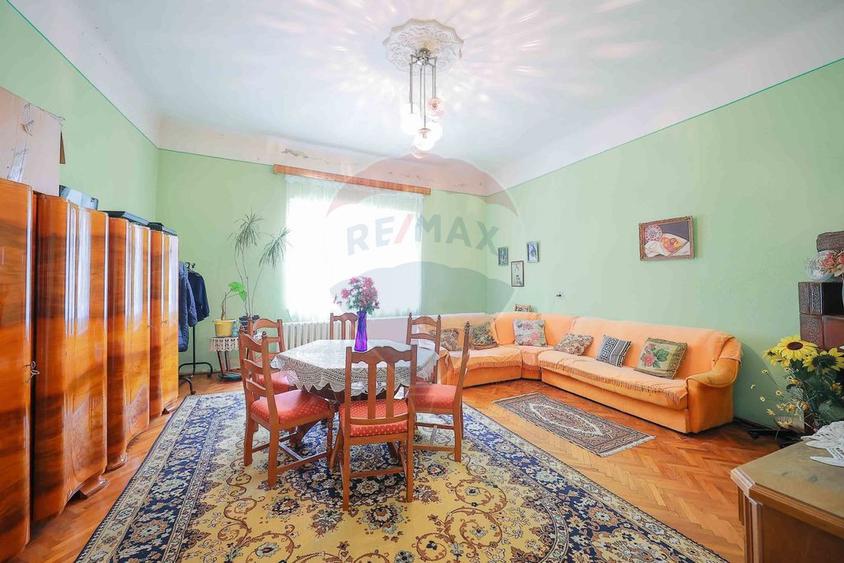 Apartament cu 5 camere nedecomandat în Ultracentral