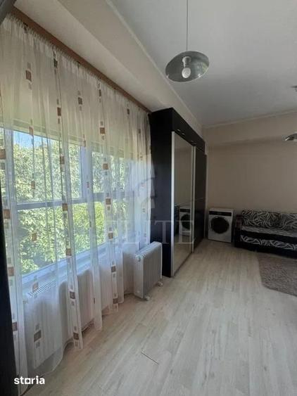 Apartament cu 2 camere semidecomandat, mobilat în Iris