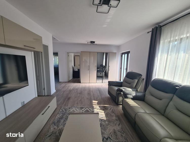 Casă cu 3 camere în Lilieci
