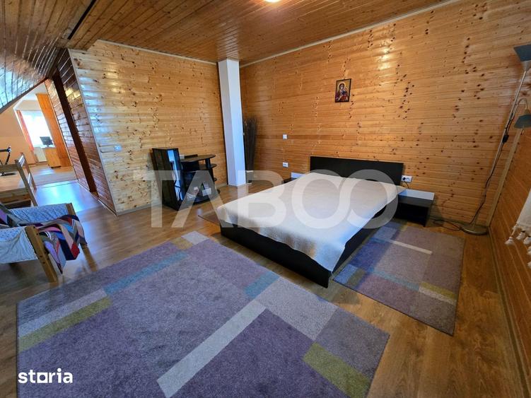 Casă cu 7 camere cu Teren 432 Mp în Reșița