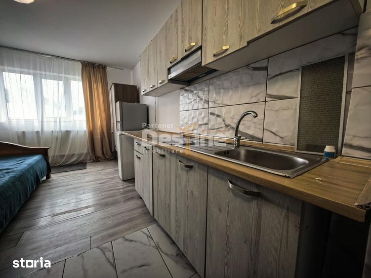 Camera camin 16 mp baie proprie mobilat si utilata renovata - 4