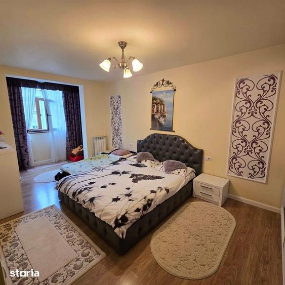 Apartament cu 4 camere în Ultracentral
