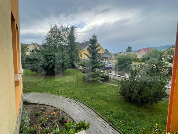 Casă individuală cu 6 camere cu Canalizare în Unirea