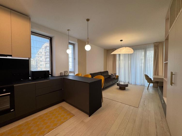 Apartament cu 2 camere decomandat, mobilat în Herăstrău