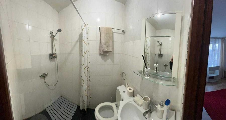 Garsonieră decomandată în Dămăroaia