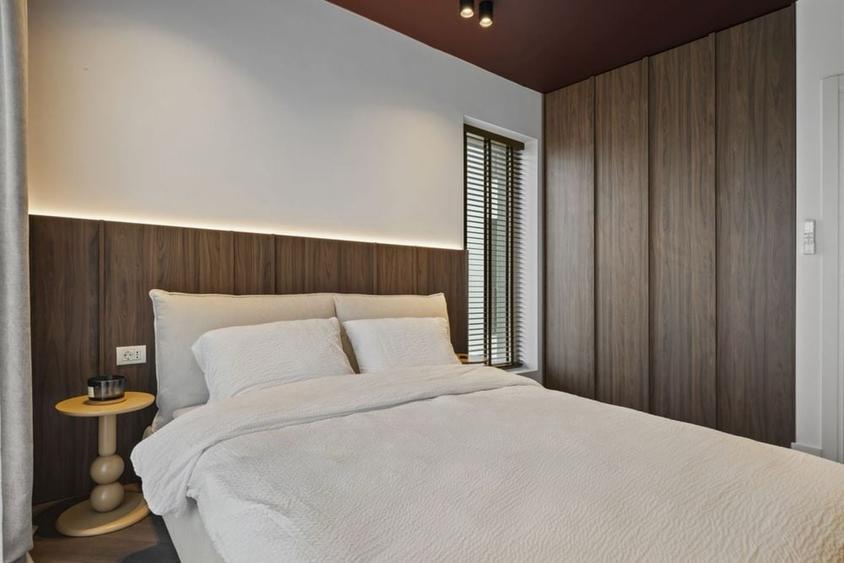 Apartament cu 3 camere decomandat în Odăile