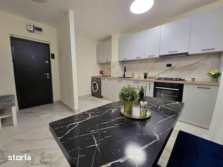 Apartament cu 3 camere decomandat în Giurgiului