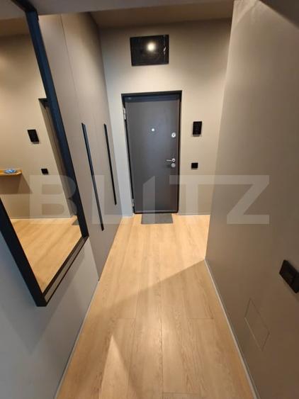 Apartament cu 2 camere decomandat, mobilat în Central
