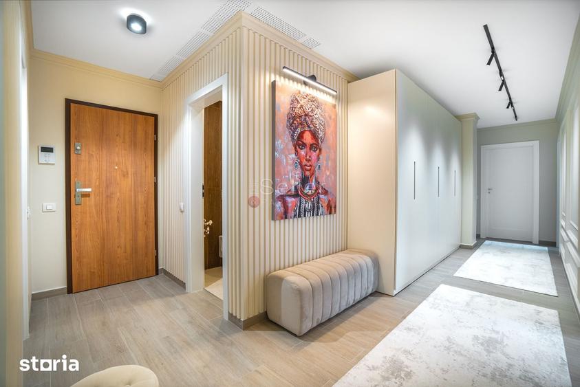 Apartament cu 4 camere decomandat în Astra