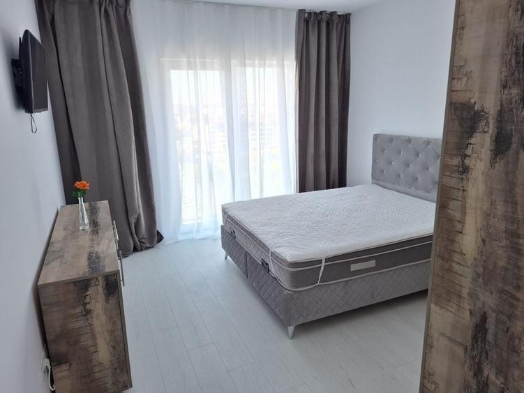 Apartament cu 2 camere decomandat în Runcu