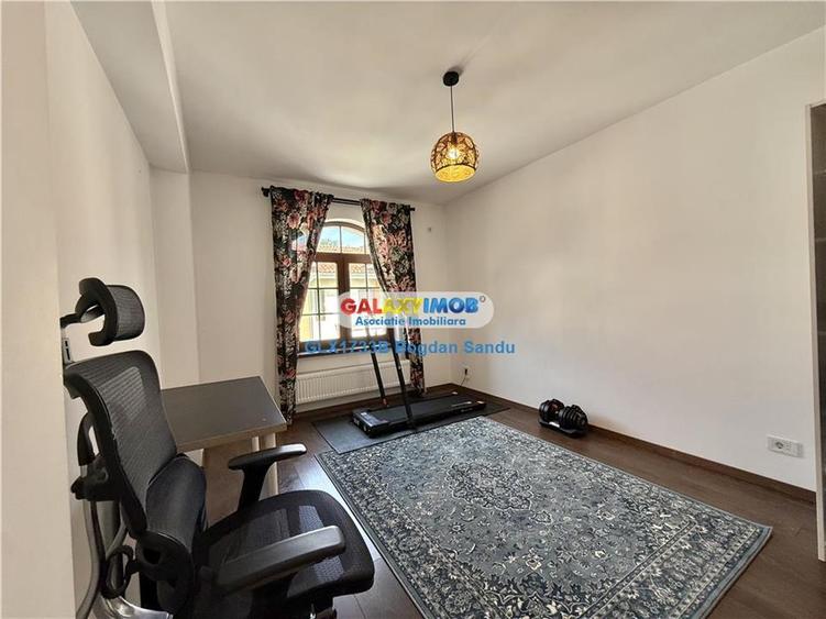 Casă cu 4 camere cu Teren 250 Mp în Dragomirești-Deal