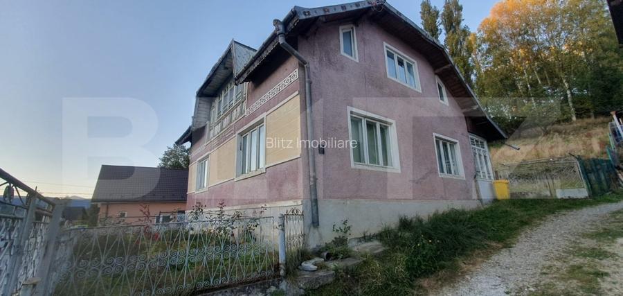 Casa 6 camere, 165 mp, zona Nord-Est