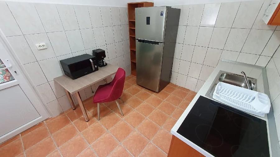 Spațiu comercial, de 14 mp, în Giurgiului