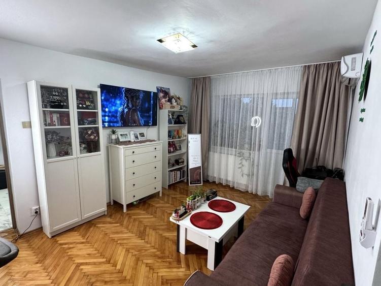 Apartament cu 2 camere semidecomandat în Bălcescu