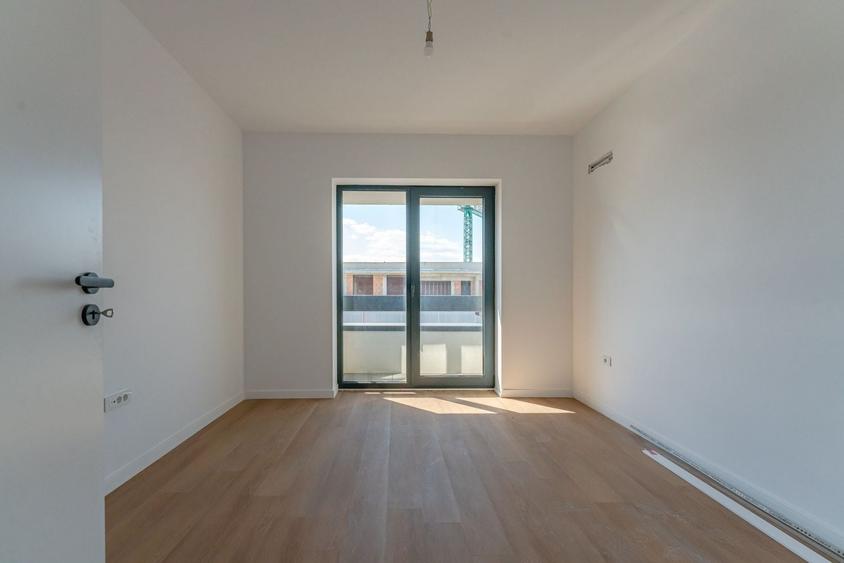 Apartament cu 4 camere decomandat în Bartolomeu