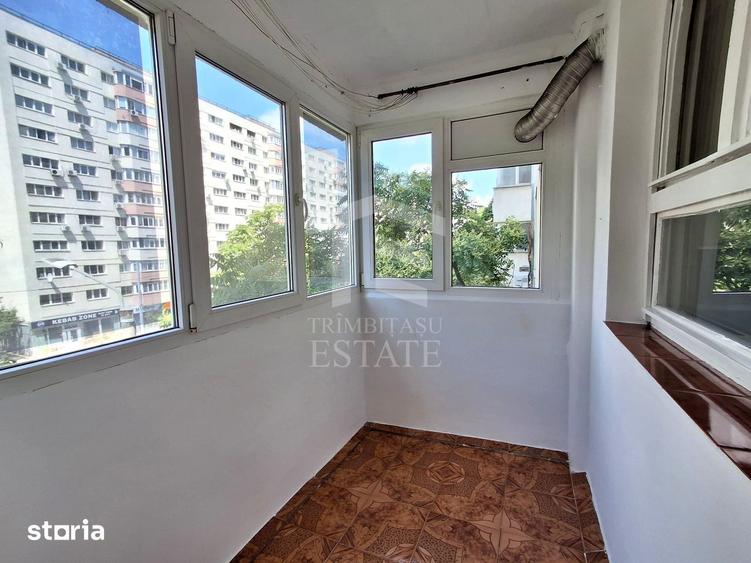 Apartament cu 3 camere decomandat, mobilat în Pantelimon