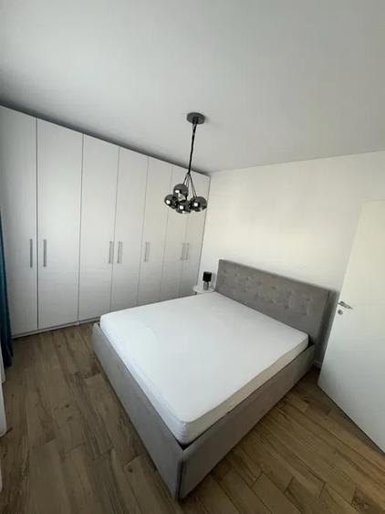 Apartament cu 2 camere semidecomandat în Aradului