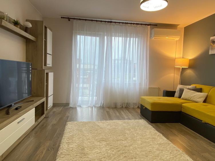Apartament cu 2 camere decomandat în Între Lacuri