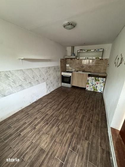 Casă cu 3 camere cu Teren 70 Mp în Central