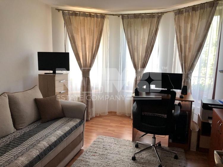 Casă individuală cu 5 camere cu Canalizare în Șcheia