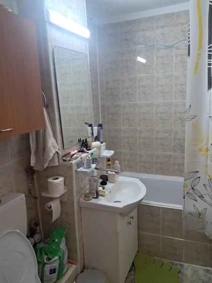 Apartament cu 2 camere decomandat în Dacia