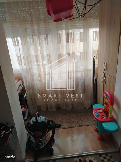 Apartament cu 2 camere semidecomandat în Micro 15
