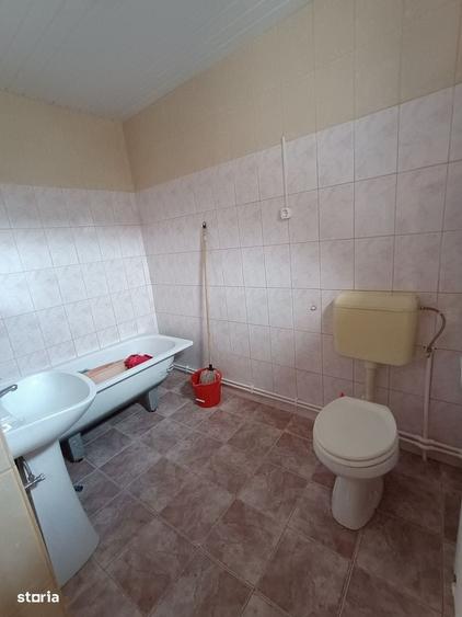 Casă cu 2 camere în Central