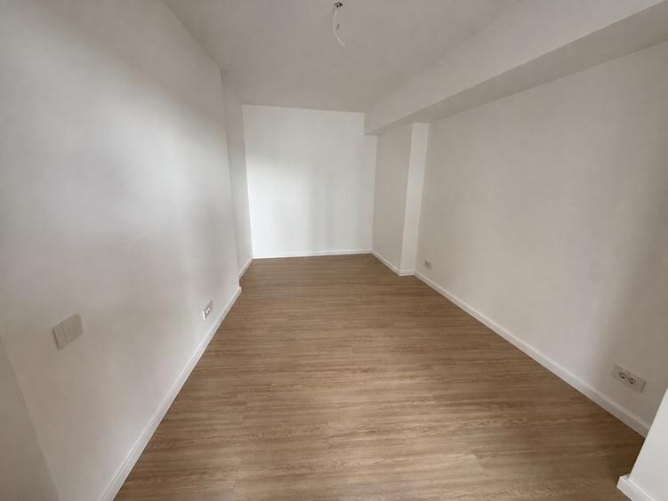 Apartament cu 2 camere decomandat în Gară