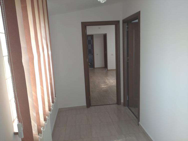 Spațiu comercial, de 54 mp, în Coiciu