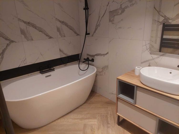 Apartament cu 2 camere decomandat în Griviței