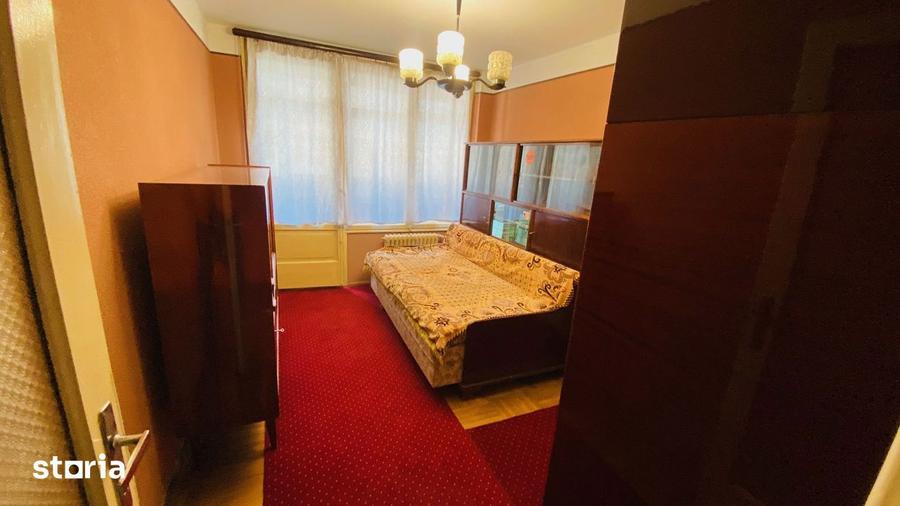 Apartament cu 3 camere în Ștefan cel Mare