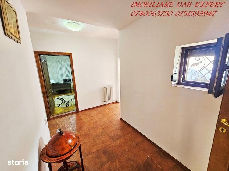 Casa vanzare 5 camere zona CENTRALA - 11