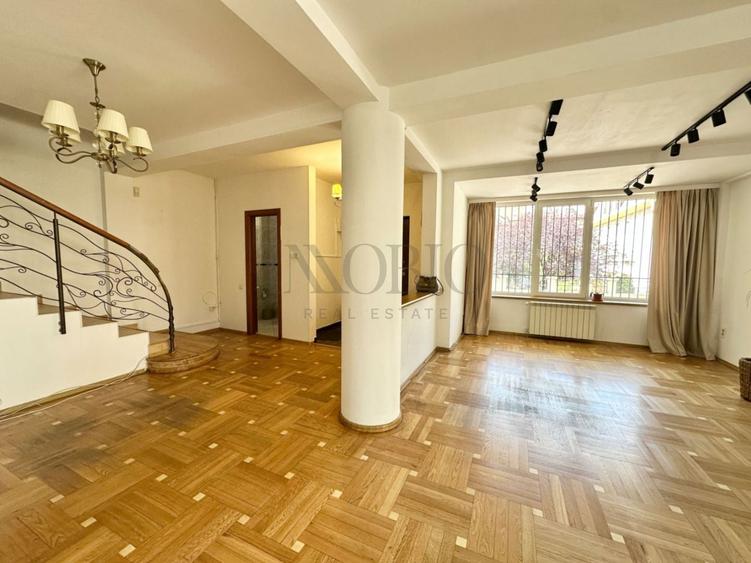 Duplex cu 10 camere cu Canalizare în Herăstrău