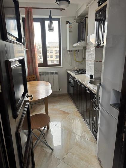 Apartament cu 3 camere decomandat în Moara de Vânt