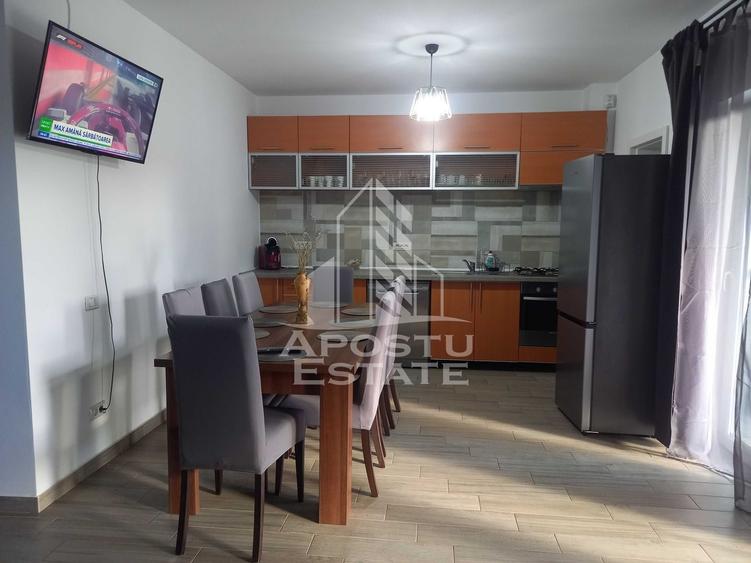 Duplex cu 4 camere cu Canalizare în Ghiroda