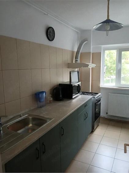Apartament cu 2 camere decomandat în Județean