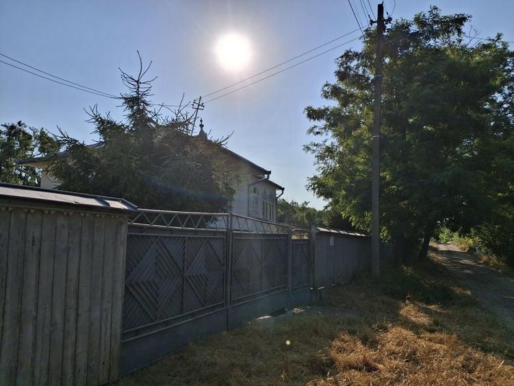 Casă cu 4 camere în Știubieni