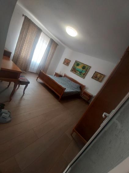 Casă cu 4 camere în Biruința