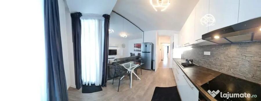 Apartament cu 3 camere decomandat în Aviației