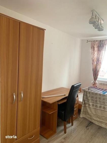 Apartament cu 3 camere nedecomandat în Tătărași