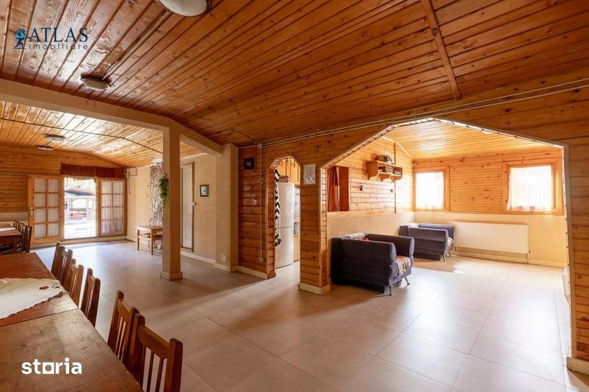 Casă cu 9 camere cu Teren 2600 Mp în Brăduț