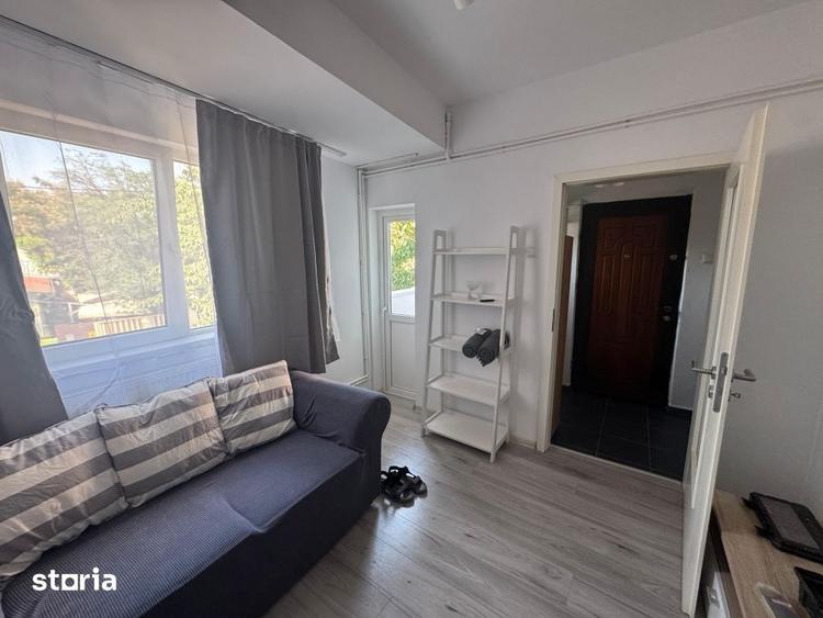 Apartament cu 3 camere, mobilat în Centrul Civic