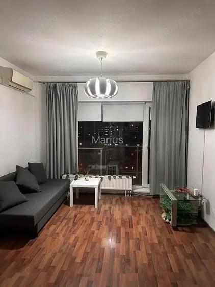 Garsoniera titan-rasarit de soare-centrala-modern