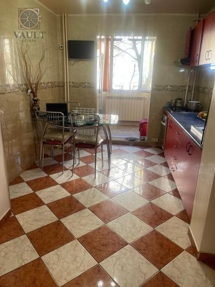 APARTAMENT 3 CAMERE-RAHOVA-BUZOENI-CENTRALA-ETAJ 1-DECOMANDAT-CENTRALA - 2