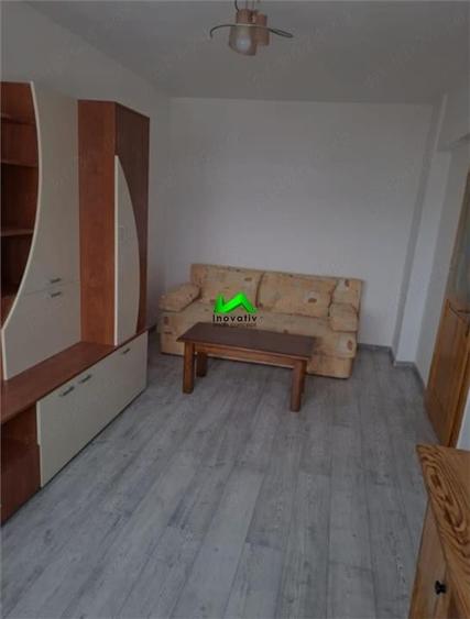 Apartament de inchiriat 3 camere Sibiu Zona Cisnadie - 4