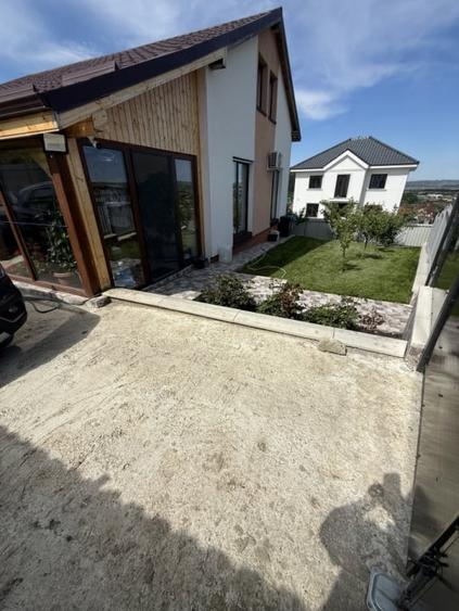 Casa individuală cu Panoramă, garaj și o terasă acoperită, Campenesti - 1